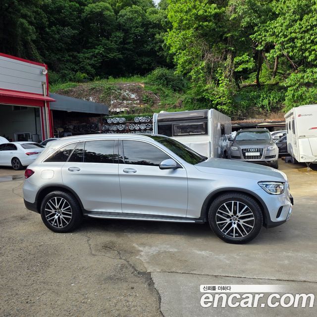 Mercedes-Benz GLC-Class 2020 — photo 7