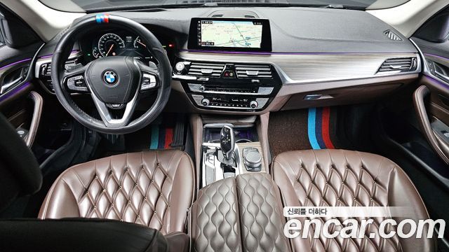 BMW 5-Series 2019 — photo 7