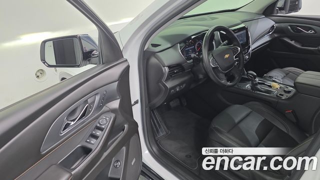 Chevrolet Korea Traverse 2021 — photo 18