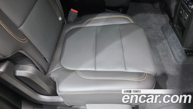 Chevrolet Korea Traverse 2021 — photo 16
