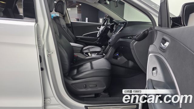 Hyundai Santafe 2013 — photo 11