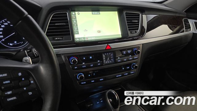 Hyundai Genesis 2014 — photo 16