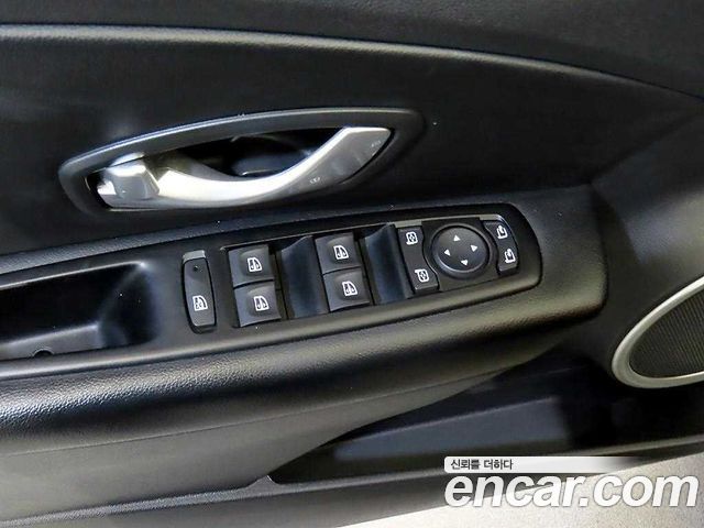 Renault Korea SM3 2016 — photo 14
