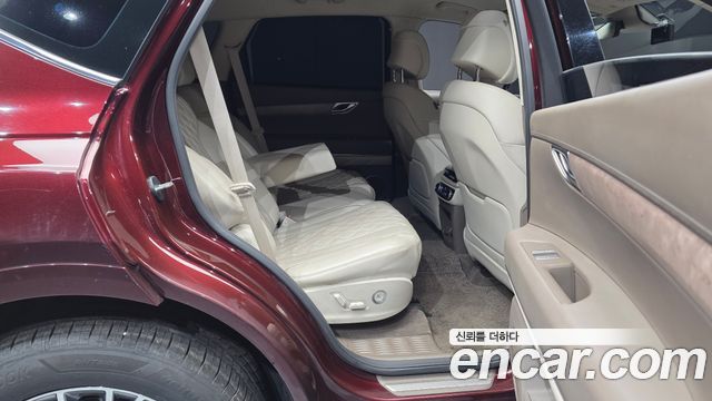 Genesis GV80 2020 — photo 17