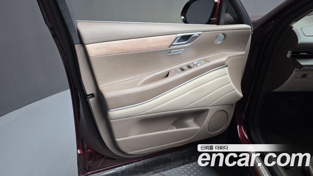 Genesis GV80 2020 — photo 14