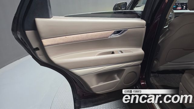 Genesis GV80 2020 — photo 15