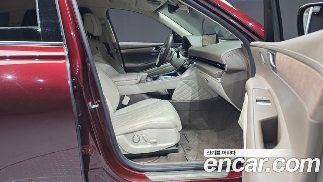 Genesis GV80 2020 — photo 16
