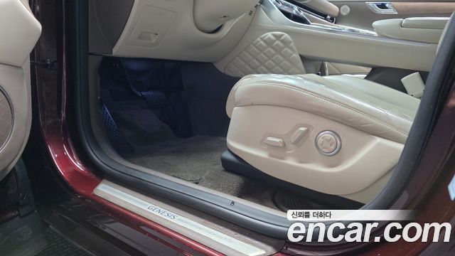 Genesis GV80 2020 — photo 30