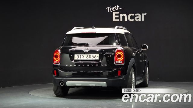 Mini Countryman 2017 — photo 4