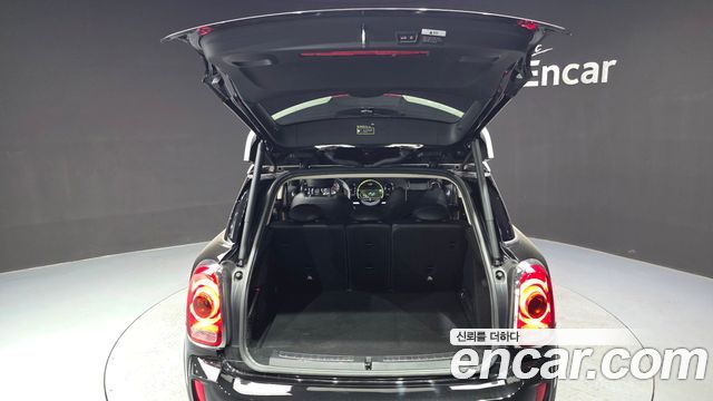 Mini Countryman 2017 — photo 20