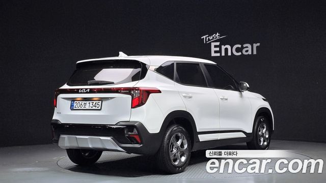 Kia Seltos 2025 — photo 2