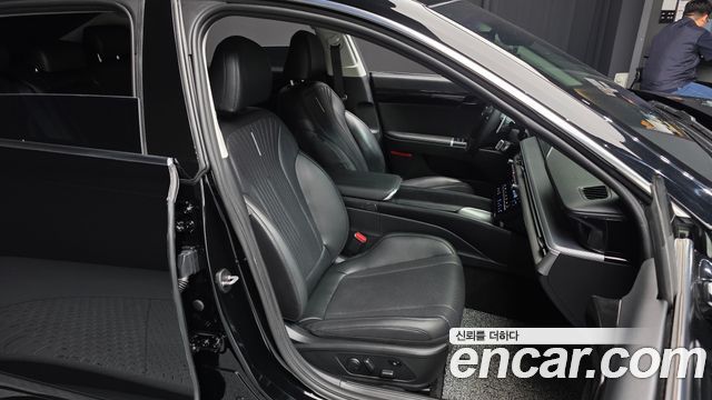 Hyundai Grandeur 2023 — photo 18