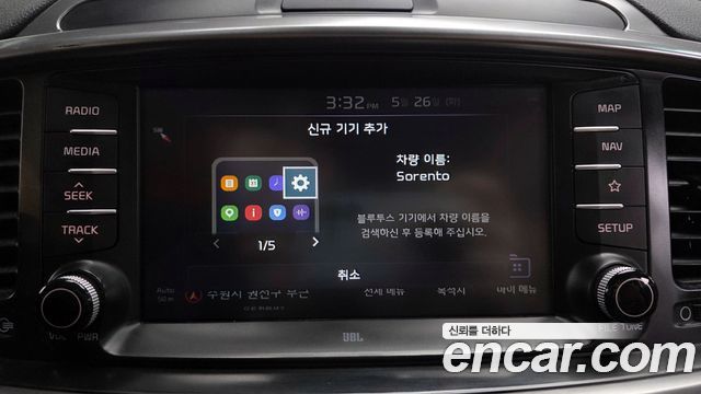Kia Sorento 2018 — photo 31