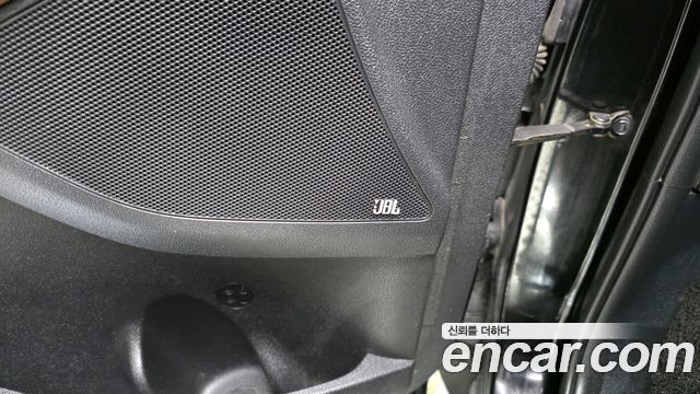 Kia Sorento 2018 — photo 33