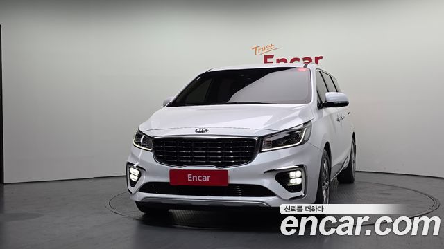 Kia Canival 2020 — photo 3