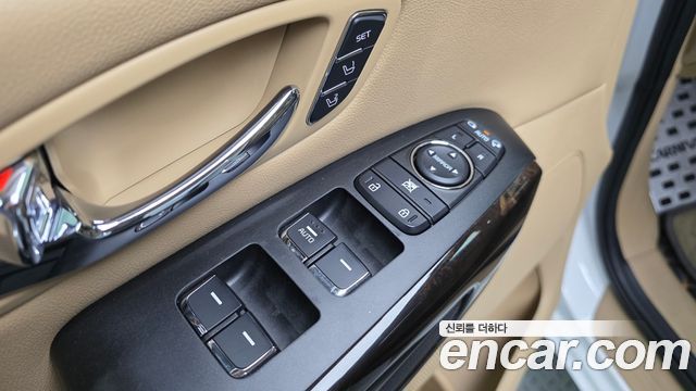 Kia Canival 2020 — photo 12