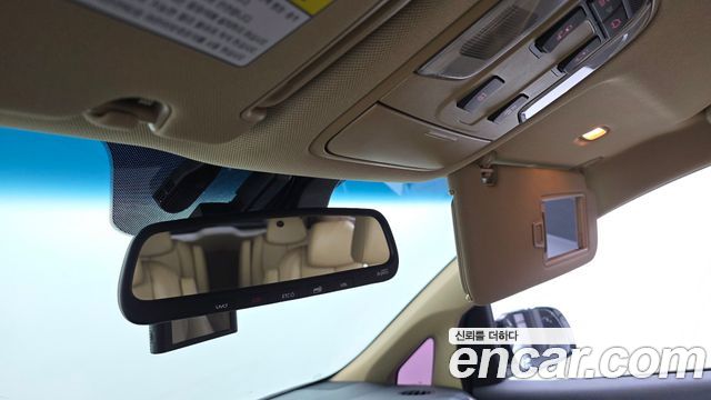 Kia Canival 2020 — photo 15