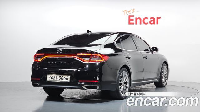 Hyundai Grandeur 2019 — photo 2