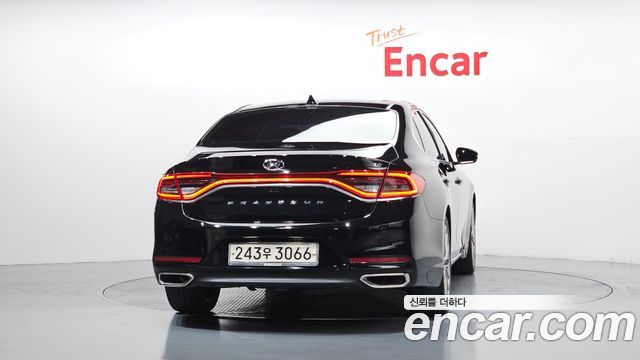 Hyundai Grandeur 2019 — photo 4