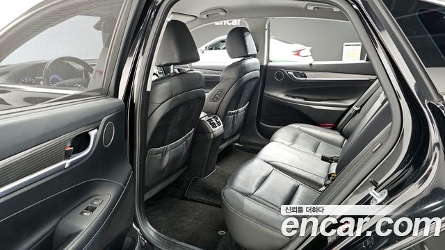 Hyundai Grandeur 2019 — photo 11