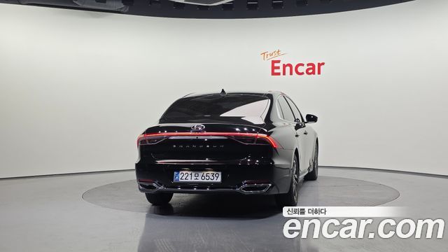 Hyundai Grandeur 2022 — photo 4