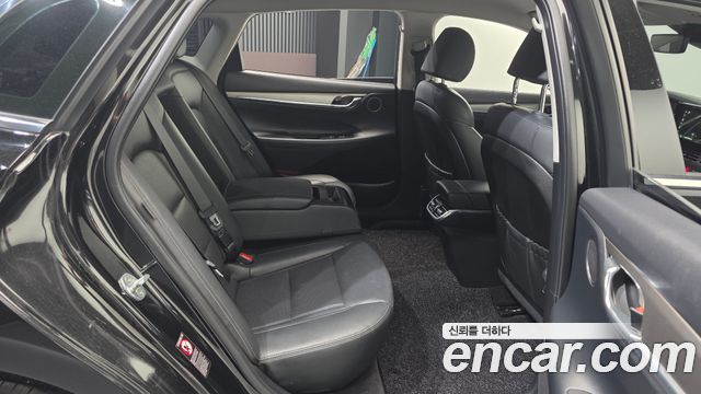 Hyundai Grandeur 2022 — photo 17