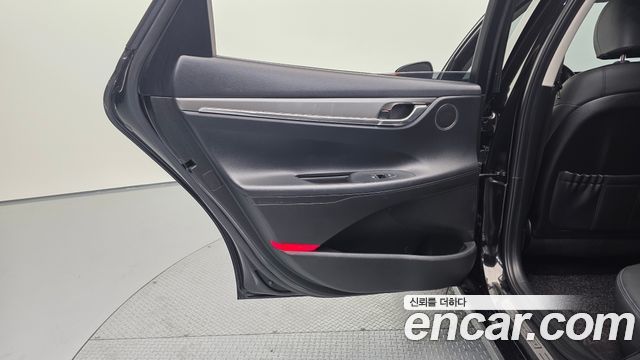 Hyundai Grandeur 2022 — photo 15