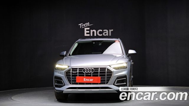 Audi Q5 2023 — photo 3