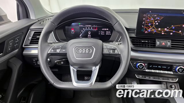 Audi Q5 2023 — photo 19