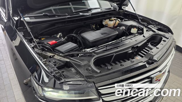 Cadillac Escalade 2023 — photo 6