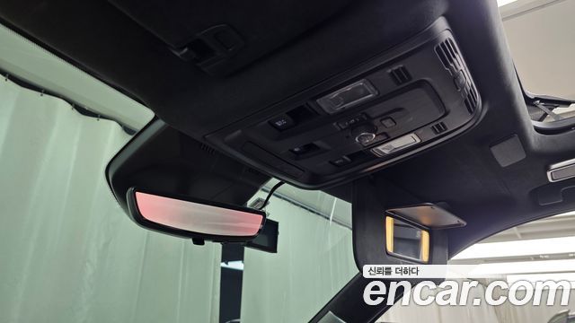 Cadillac Escalade 2023 — photo 33