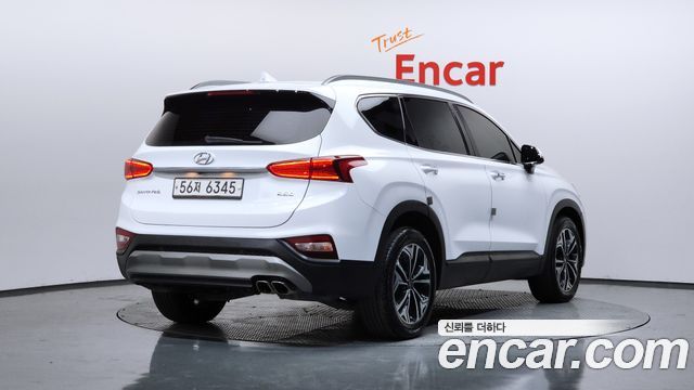 Hyundai Santafe 2019 — photo 2