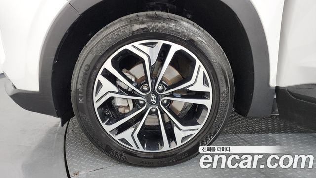 Hyundai Santafe 2019 — photo 5