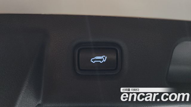 Hyundai Santafe 2019 — photo 24