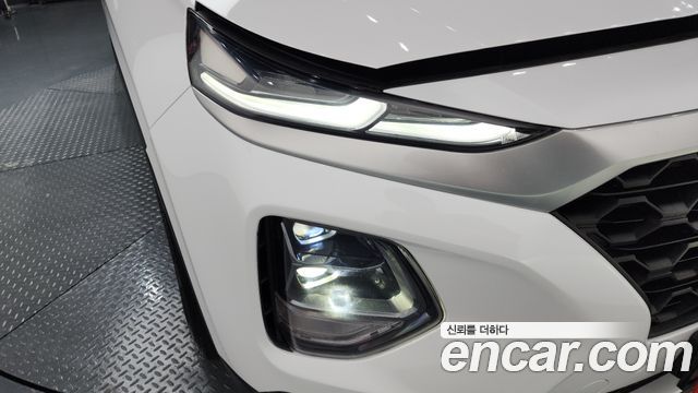 Hyundai Santafe 2019 — photo 8