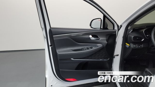 Hyundai Santafe 2019 — photo 14