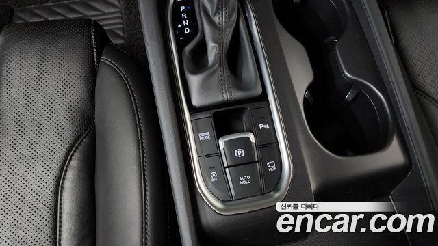 Hyundai Santafe 2019 — photo 27