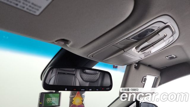 Hyundai Santafe 2019 — photo 28