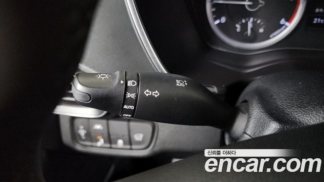 Hyundai Santafe 2019 — photo 35