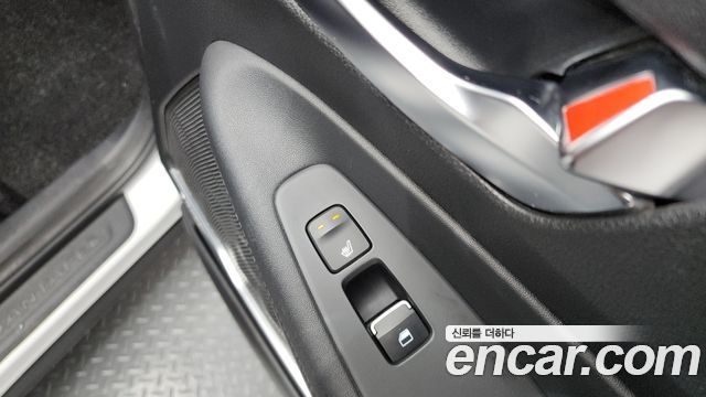 Hyundai Santafe 2019 — photo 36