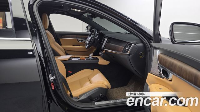 Volvo S90 2023 — photo 12