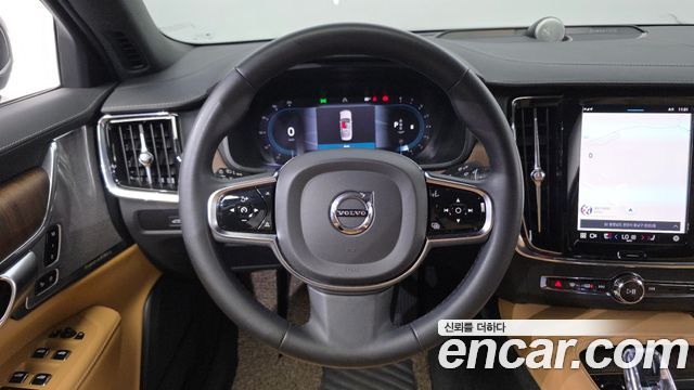 Volvo S90 2023 — photo 13