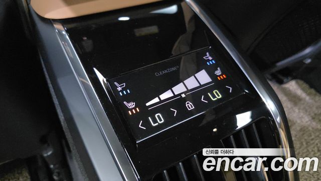 Volvo S90 2023 — photo 17