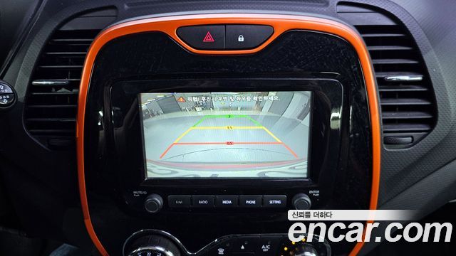 Renault Korea QM3 2016 — photo 16