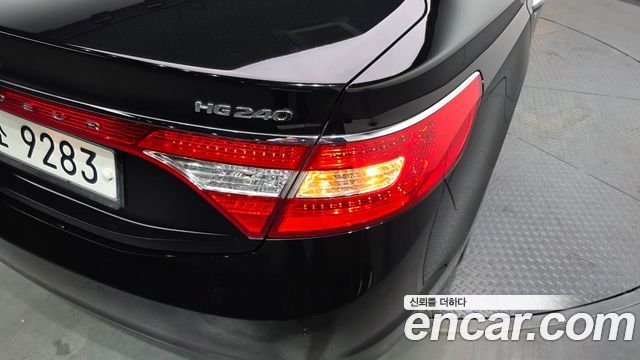 Hyundai Grandeur 2012 — photo 9