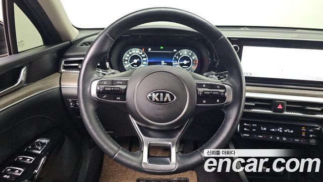 Kia K5 2021 — photo 15