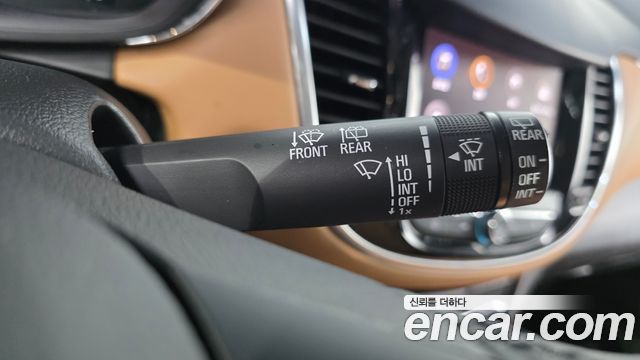 Chevrolet Korea Trax 2020 — photo 28