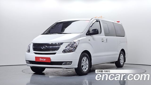 Hyundai Starex 2016 — photo 1