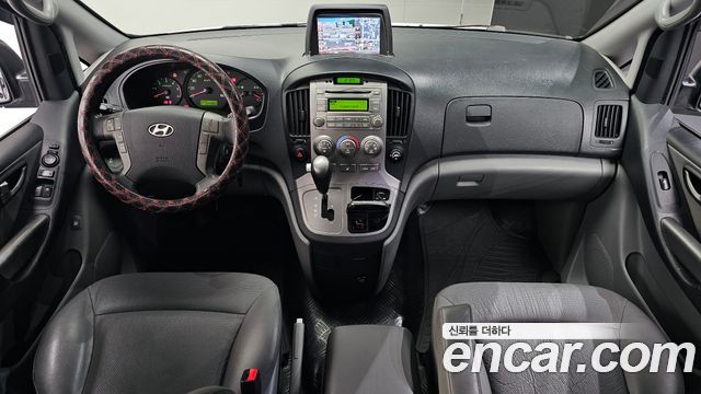 Hyundai Starex 2016 — photo 10