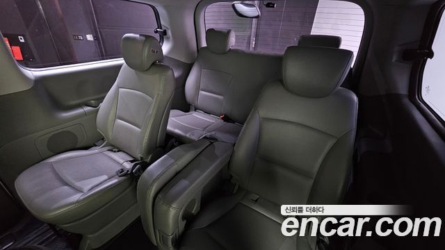 Hyundai Starex 2016 — photo 19